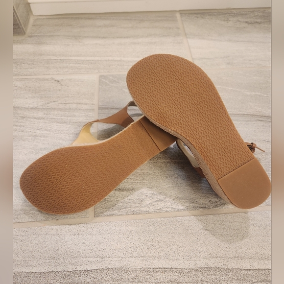 Michael Kors Sandles - Picture 3 of 3